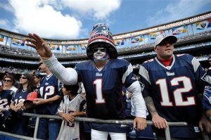 Patriots Chargers Football